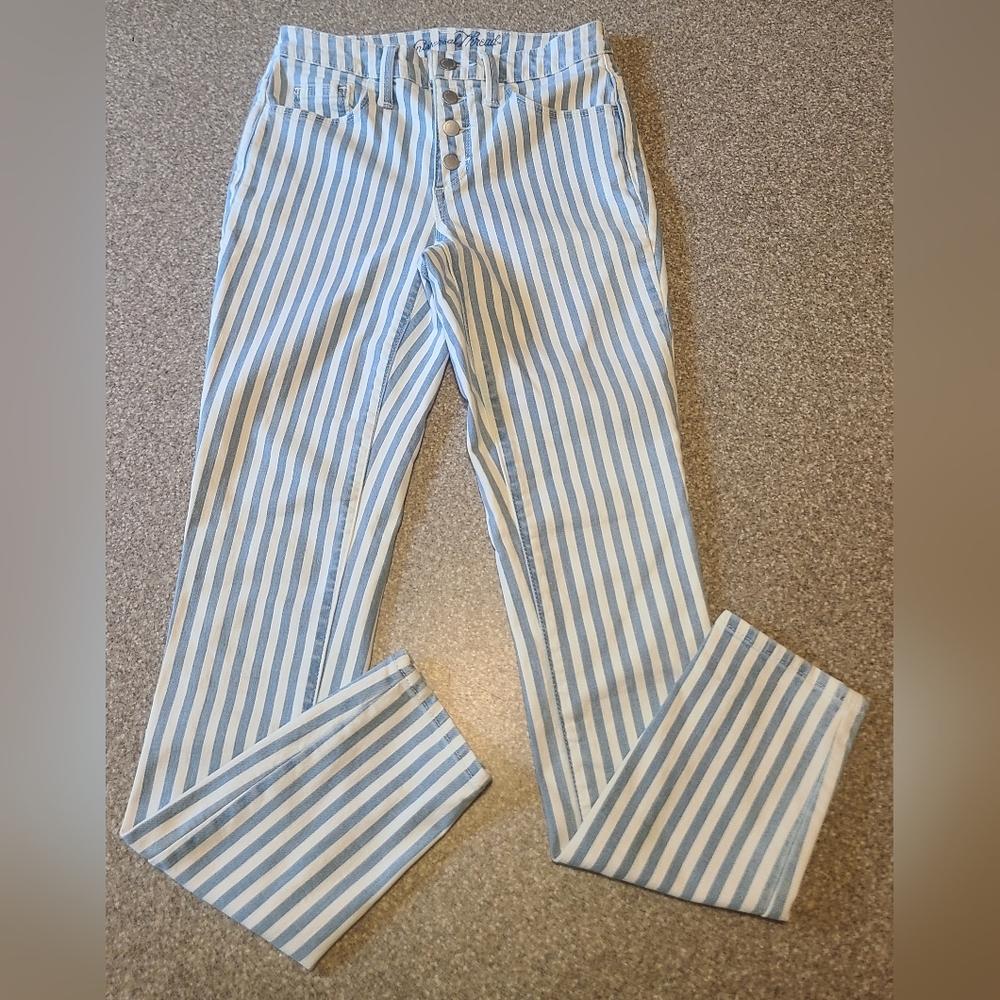 Womens 00/24 Universal Threads High Rise Jeans